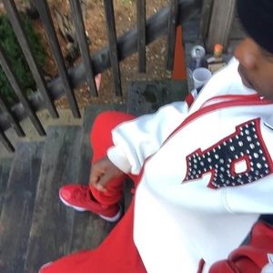 Meet your Posher, Devlon